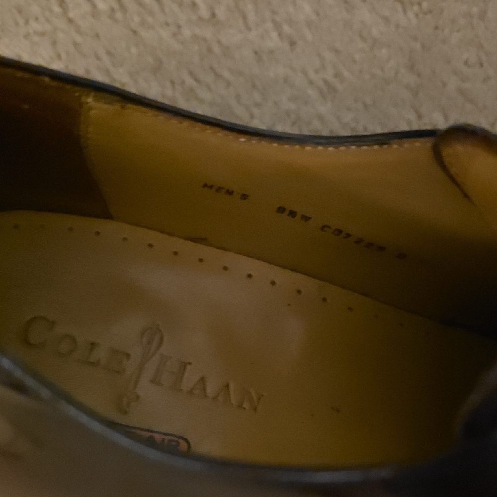 Cole Haan Classic Leather Dress Shoes Burgundy - Picture 4 of 6